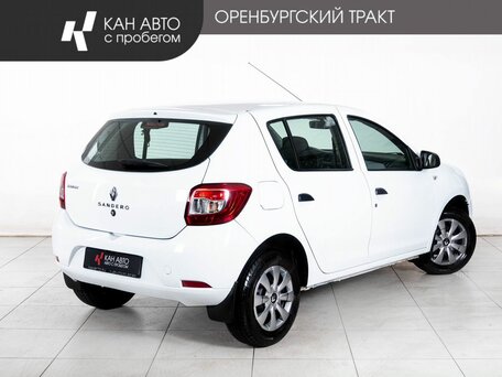 2014 Renault Sandero II, белый, 599000 рублей, вид 3