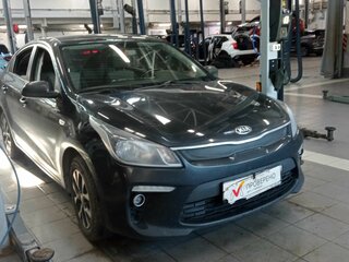 2017 Kia Rio IV, чёрный, 1050000 рублей, вид 2