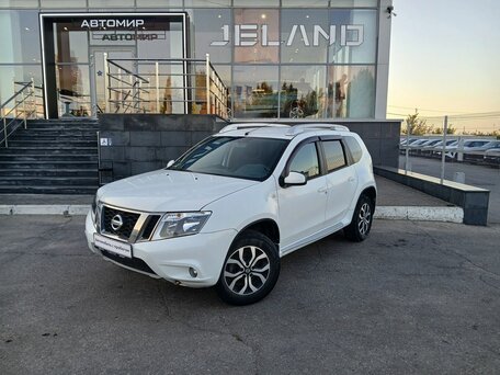Nissan Terrano III (D10)
