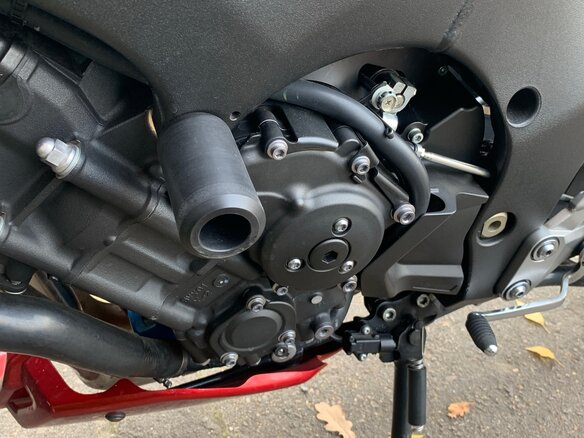 2013 Yamaha FZ1, красный, 710000 рублей - вид 32