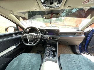 2020 Kia K5 III, синий, 2350000 рублей, вид 5