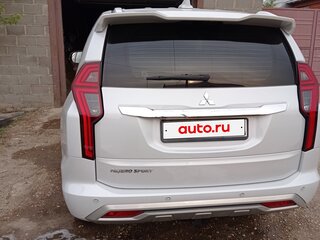 2020 Mitsubishi Pajero Sport III Рестайлинг, белый, 4200000 рублей, вид 4