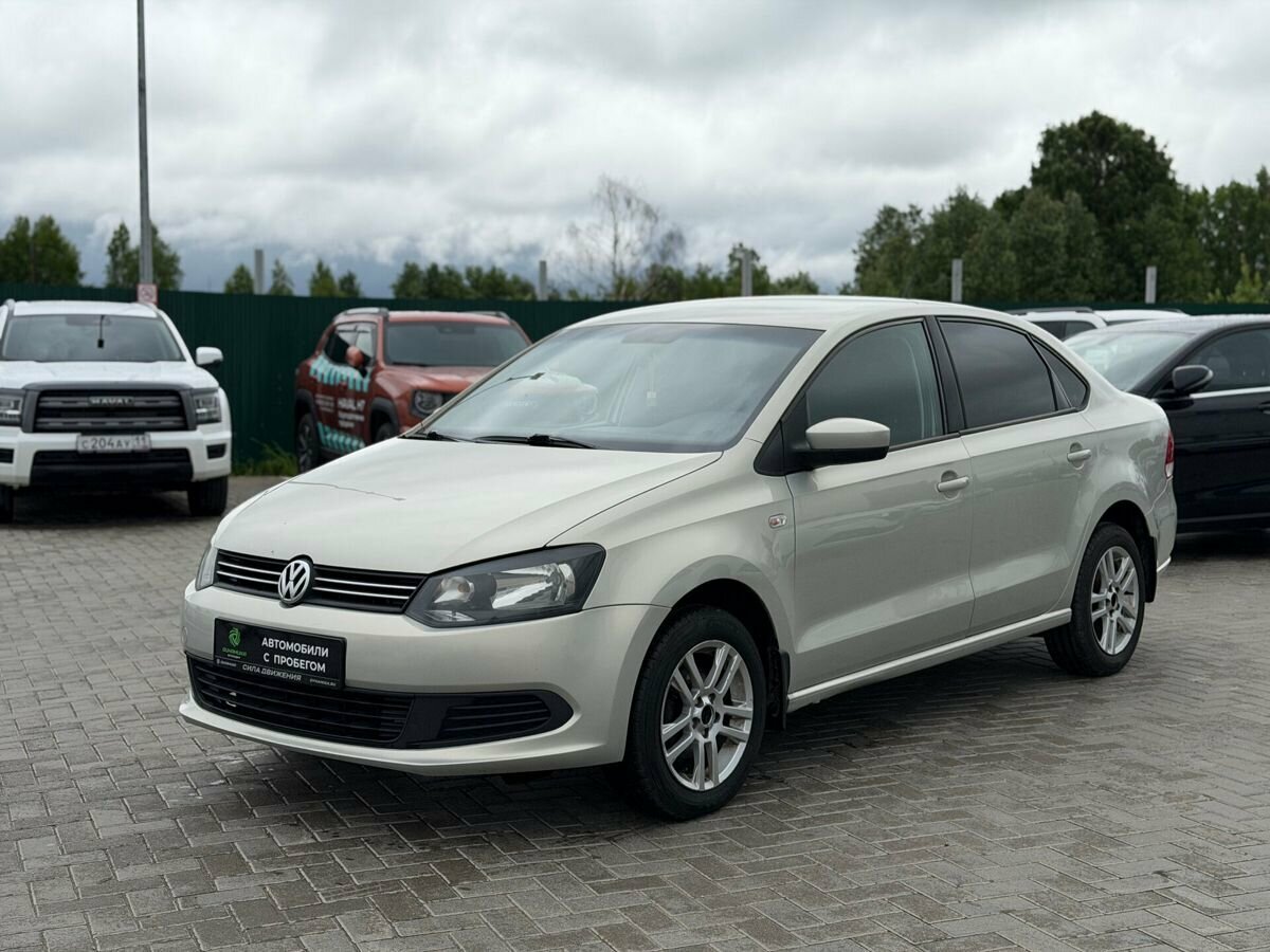 Открыть фотографии: Volkswagen Polo V