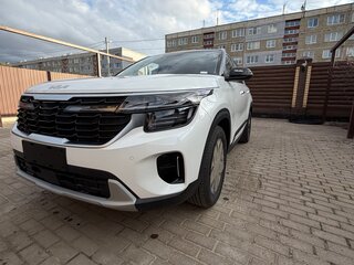 2026 Kia Seltos I Рестайлинг, белый, 2710000 рублей, вид 4