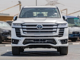 2026 Toyota Land Cruiser 300 Series, белый, 14800000 рублей, вид 4