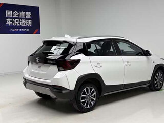 2023 Toyota Yaris L XP150 Рестайлинг, белый, 1220000 рублей, вид 5