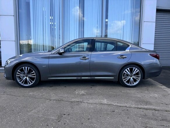 2022 Infiniti Q50 I Рестайлинг, серый, 3799000 рублей - вид 3