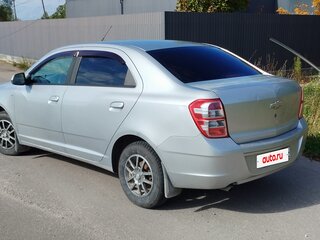 2013 Chevrolet Cobalt II, серебристый, 550000 рублей, вид 4