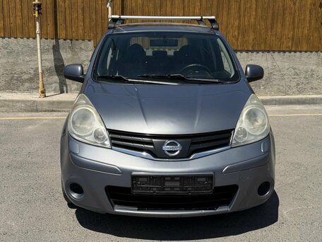 2011 Nissan Note I Рестайлинг, серый, 600000 рублей, вид 2