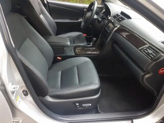 2015 Toyota Camry VII (XV50) Рестайлинг, серый, 1750000 рублей, вид 3