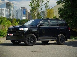 2016 Toyota Land Cruiser 200 Series Рестайлинг 2, чёрный, 5000000 рублей, вид 2