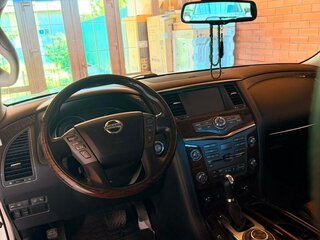 2014 Nissan Patrol VI (Y62) Рестайлинг, белый, 4200000 рублей, вид 5