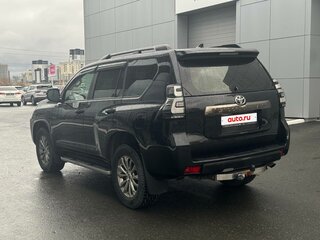 2021 Toyota Land Cruiser Prado 150 Series Рестайлинг 3, чёрный, 6400000 рублей, вид 2