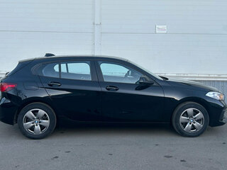 2020 BMW 1 серии 118d III (F40), чёрный, 2250000 рублей, вид 5