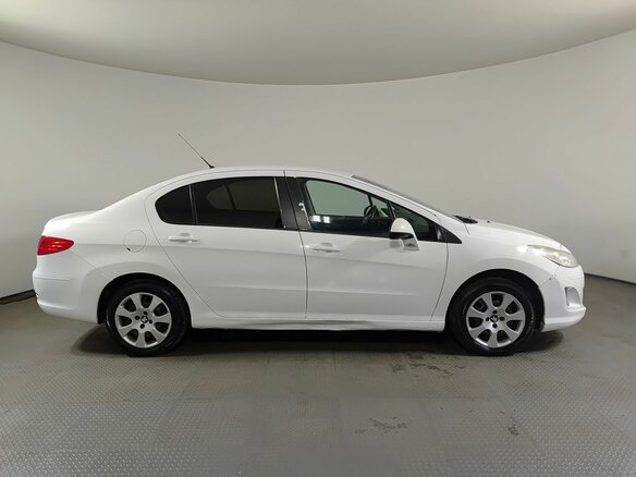 2012 Peugeot 408 I, белый, 329850 рублей - вид 3