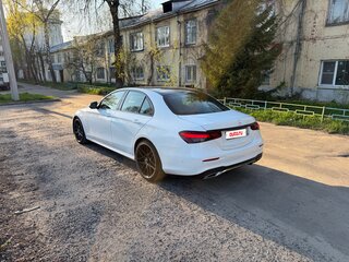 2020 Mercedes-Benz E-Класс 200 V (W213, S213, C238) Рестайлинг, белый, 3900000 рублей, вид 2