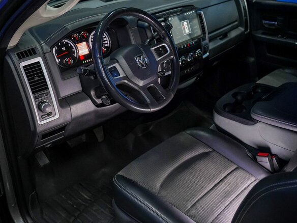 2011 Dodge RAM IV (DS/DJ), серый, 3150000 рублей - вид 10