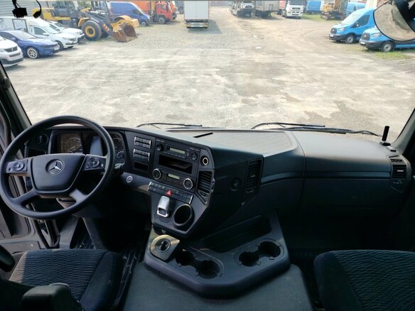 2021 Mercedes-Benz Arocs, серый, 11376250 рублей - вид 5