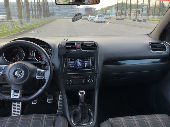 2010 Volkswagen Golf GTI VI, белый - вид 15