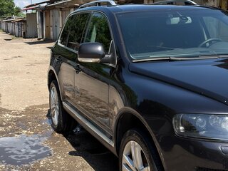 2005 Volkswagen Touareg I, чёрный, 830000 рублей, вид 2