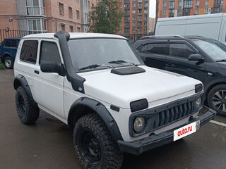 2011 Lada (ВАЗ) 2121 (4x4) I Рестайлинг, белый, 299999 рублей, вид 2