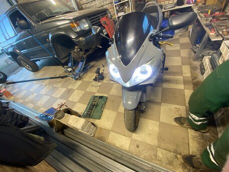 2004 Honda CBR 600F, серый, 400000 рублей, вид 5