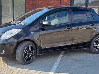2007 Toyota Yaris Multimode II, чёрный, 530000 рублей, вид 2