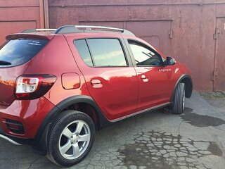 2016 Renault Sandero Stepway II, красный, 1190000 рублей, вид 5