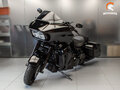 2018 Harley-Davidson Road Glide, чёрный, 1398977 рублей - вид 2