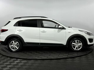 2020 Kia Rio X-Line IV, белый, 1435000 рублей, вид 5
