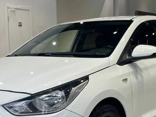 2018 Hyundai Solaris II, белый, 1390000 рублей, вид 2