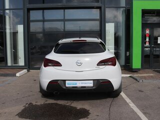 2013 Opel Astra GTC J Рестайлинг, белый, 879000 рублей, вид 4