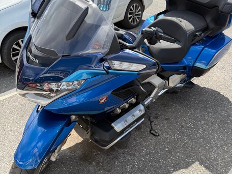 2021 Honda GL 1800 Gold Wing, синий, 2000000 рублей, вид 1