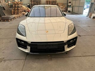 2026 Porsche Panamera 4 III, серый, 25700000 рублей, вид 2