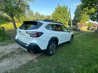 2024 Subaru Outback VI Рестайлинг, белый, 2750000 рублей, вид 4