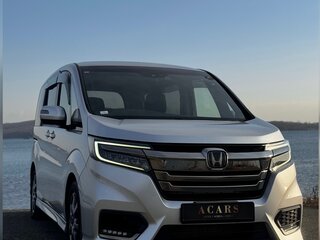 2019 Honda Stepwgn Spada V Рестайлинг, серебристый, 1950000 рублей, вид 4