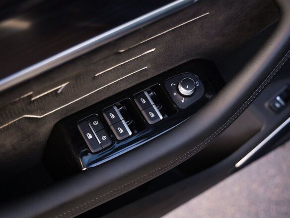 2024 Geely Monjaro I, чёрный, 3399777 рублей - вид 28