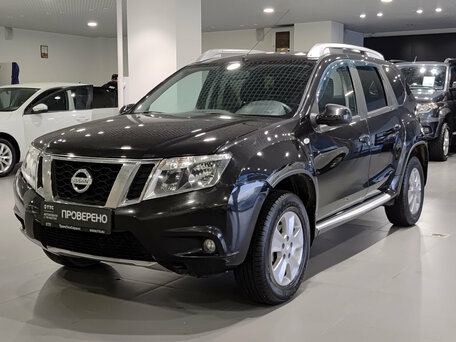 Nissan Terrano III (D10)