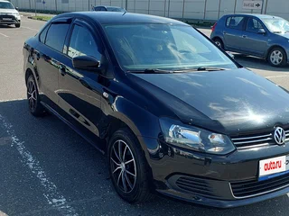 2011 Volkswagen Polo V, чёрный, 900000 рублей, вид 4