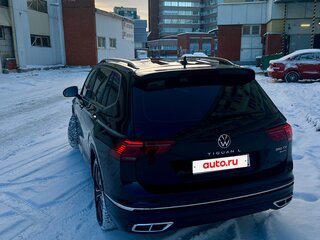 2023 Volkswagen Tiguan L II Рестайлинг (China Market), чёрный, 3950000 рублей, вид 5