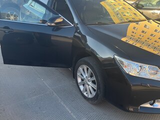 2011 Toyota Camry VII (XV50), серый, 1650000 рублей, вид 4