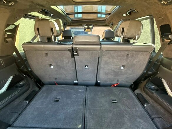 2023 BMW X7 40i I (G07) Рестайлинг, чёрный, 11200000 рублей - вид 11