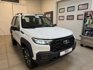 2026 Lada (ВАЗ) Niva Travel I Рестайлинг, белый, 1717000 рублей, вид 3