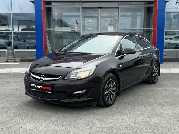 2013 Opel Astra J Рестайлинг, коричневый, 700000 рублей