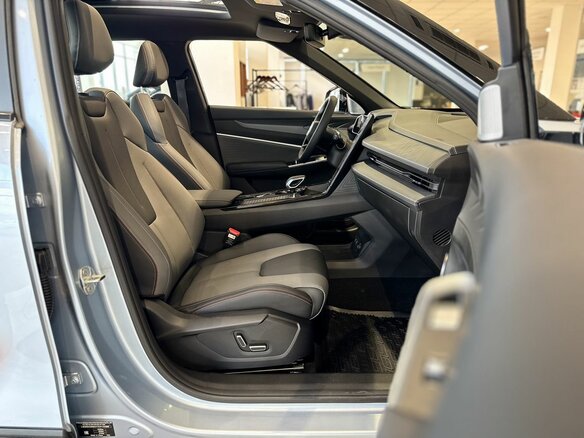 2026 Geely Cityray, голубой, 3351143 рублей - вид 15