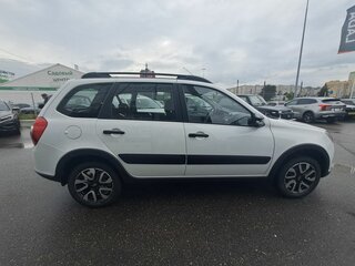 2026 Lada (ВАЗ) Granta Cross I Рестайлинг, белый, 1392900 рублей, вид 4