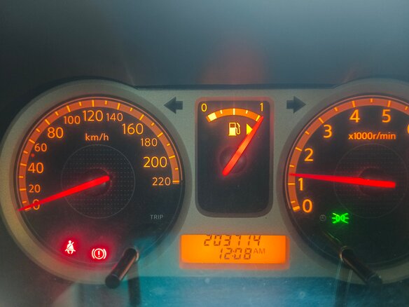 2007 Nissan Note I, коричневый, 400000 рублей - вид 4