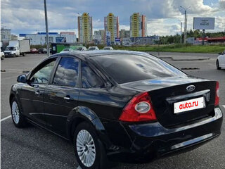 2010 Ford Focus II Рестайлинг, чёрный, 500000 рублей, вид 3