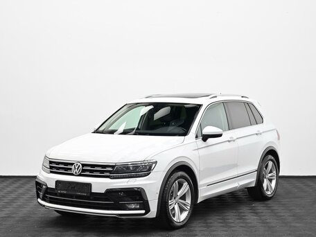 2018 Volkswagen Tiguan II, белый, 2115000 рублей, вид 3