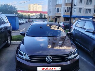 2015 Volkswagen Jetta VI Рестайлинг, коричневый, 830000 рублей, вид 2